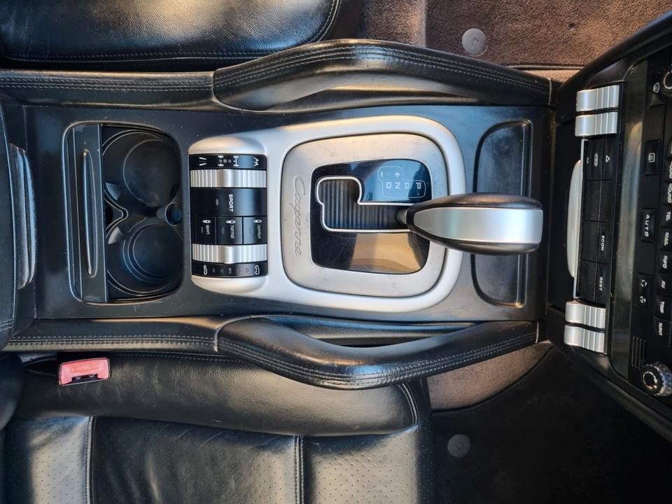 Porsche Cayenne 2007 — photo 23