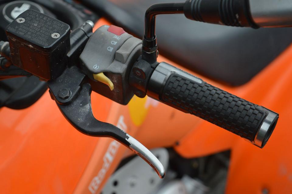 Kymco MAXXER 300 TÜV 5/27 2008 — photo 10