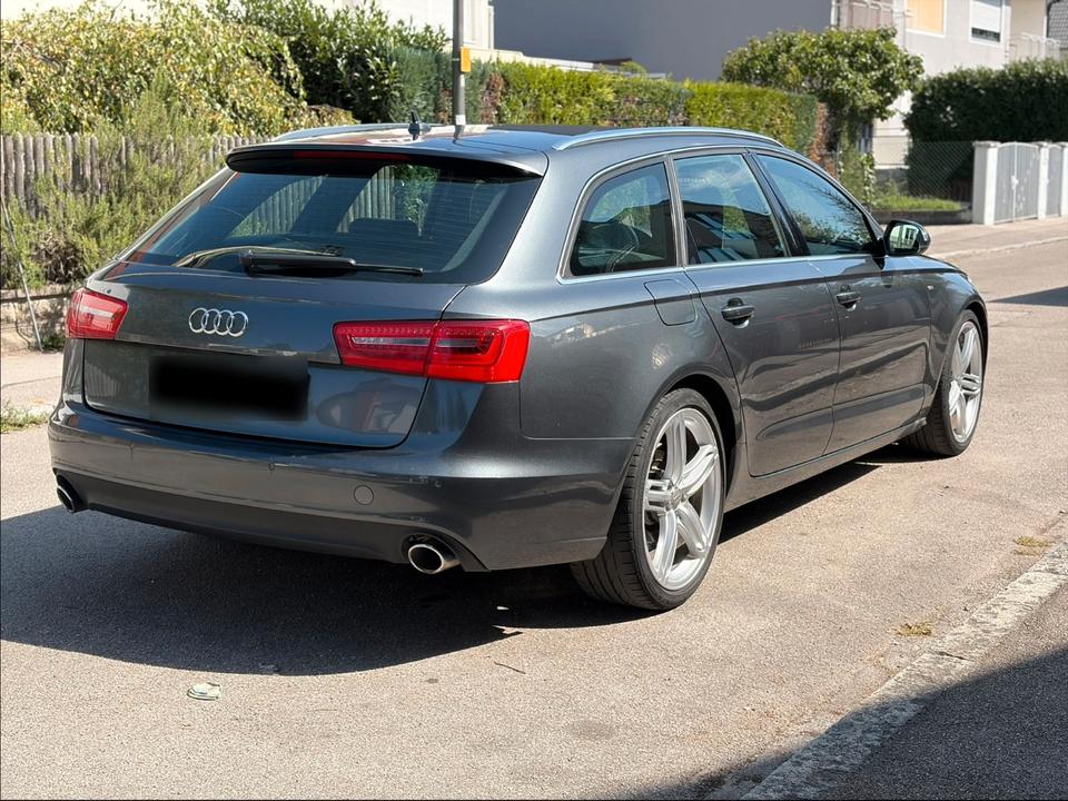 Audi A6 2011 — двигун