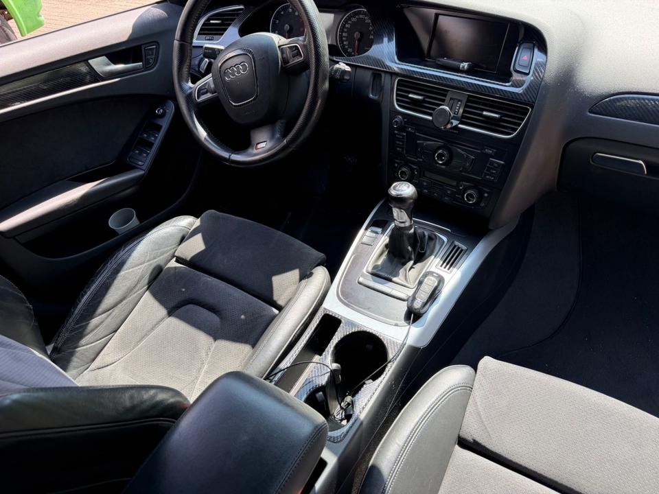 Audi A4 2008 — photo 14
