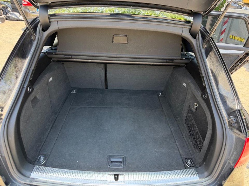 Audi A4 2008 — photo 18
