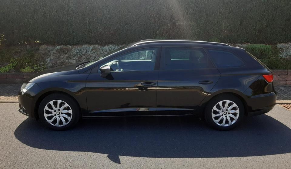 Seat Leon 2015 — двигун