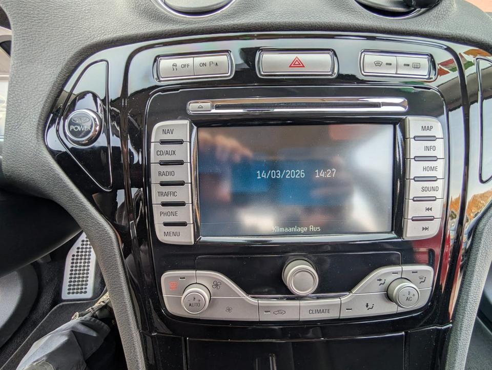 Ford Mondeo 2009 — engine