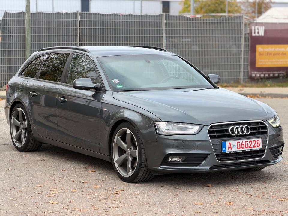Audi A4 2012 — interior