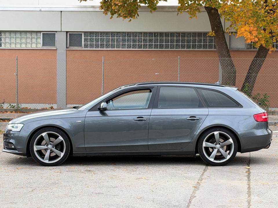 Audi A4 2012 — photo 8