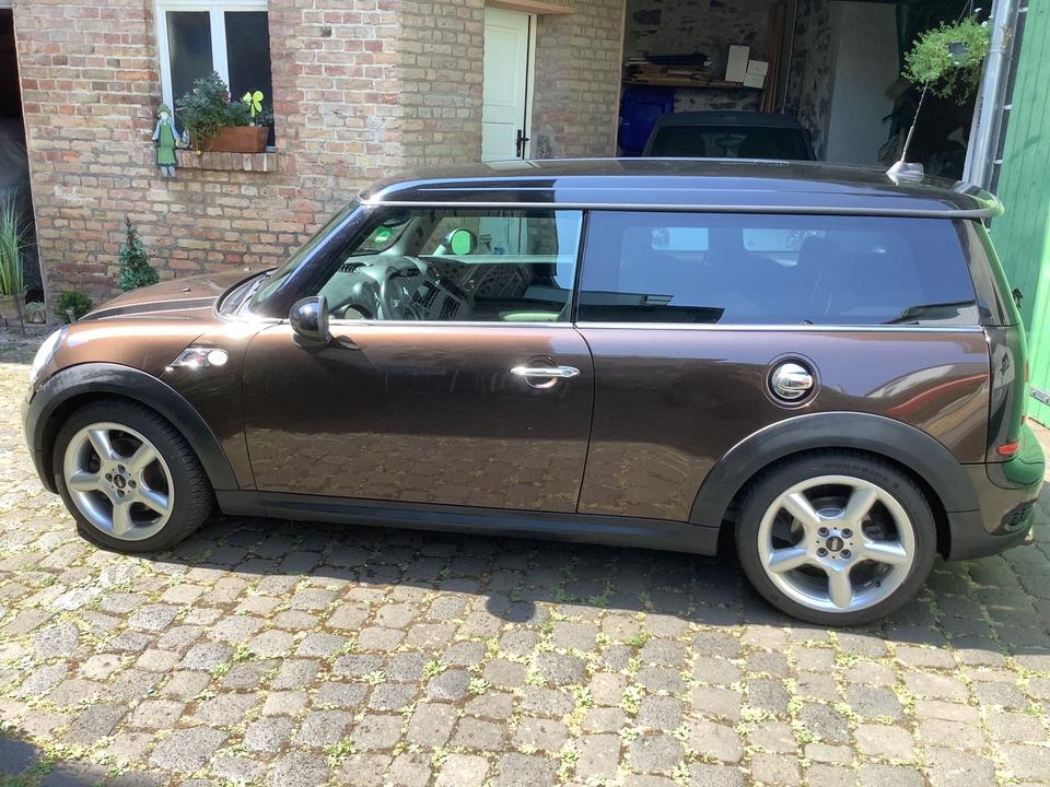 Mini Cooper S Clubman 2009 — салон