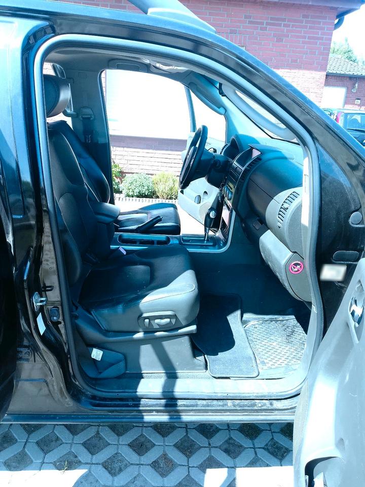 Nissan Navara 2007 — photo 14