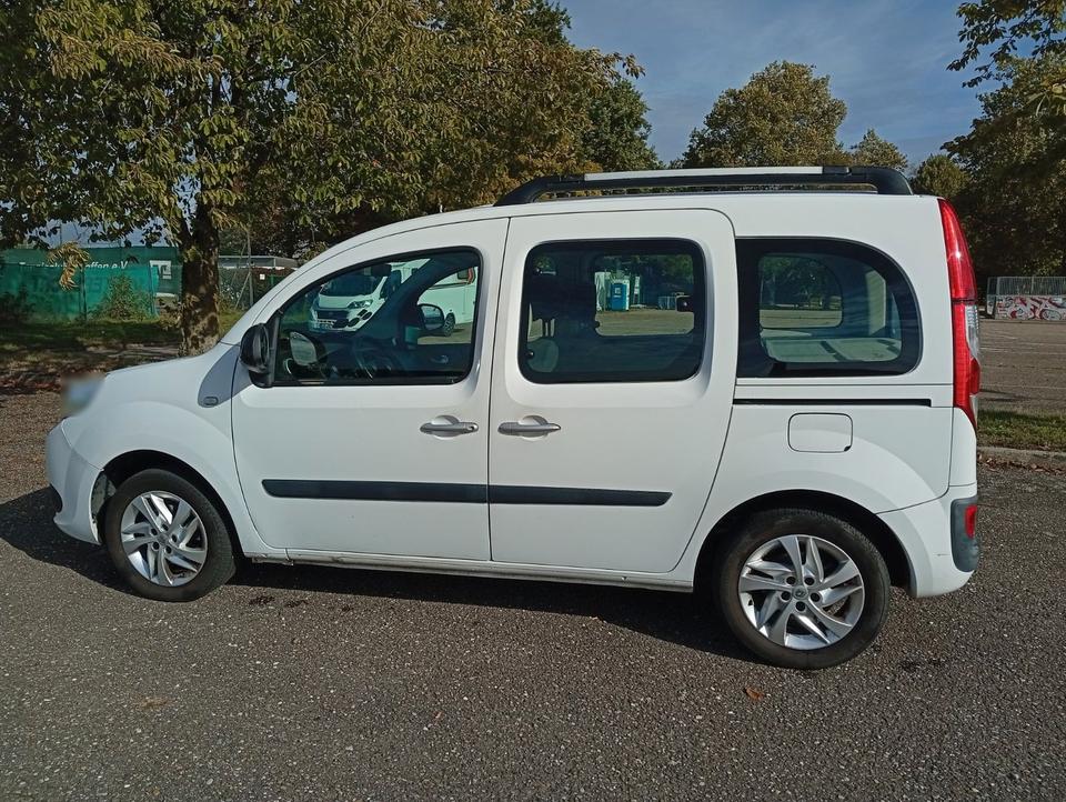 Renault Kangoo 2014 — авто для ЗСУ з Європи