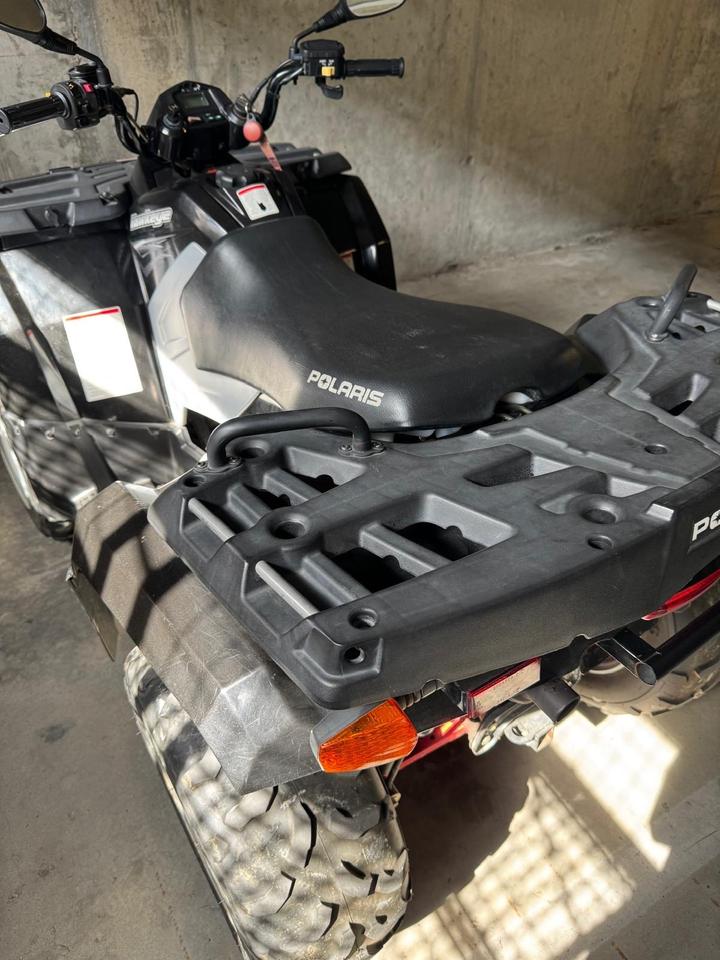 Weitere Motorräder Quad Polaris 2008 — photo 5