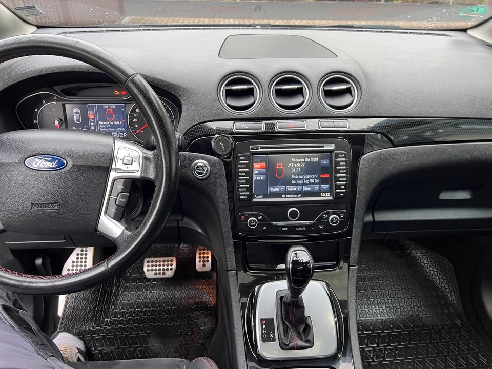 Ford S-Max 2011 — photo 7