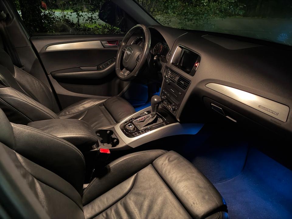 Audi Q5 2010 — photo 14