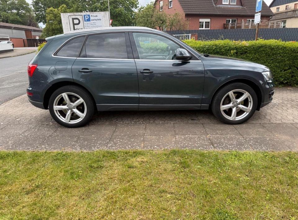 Audi Q5 2010 — engine