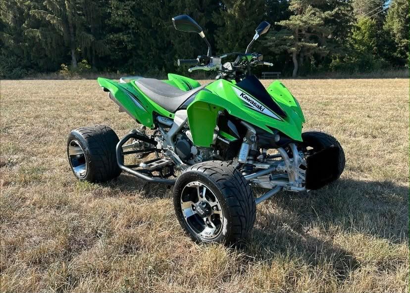 Kawasaki Gelöscht • Kawasaki KFX450R / LOF Zulassung/ TÜV frisch 2013 — авто для ЗСУ з Європи