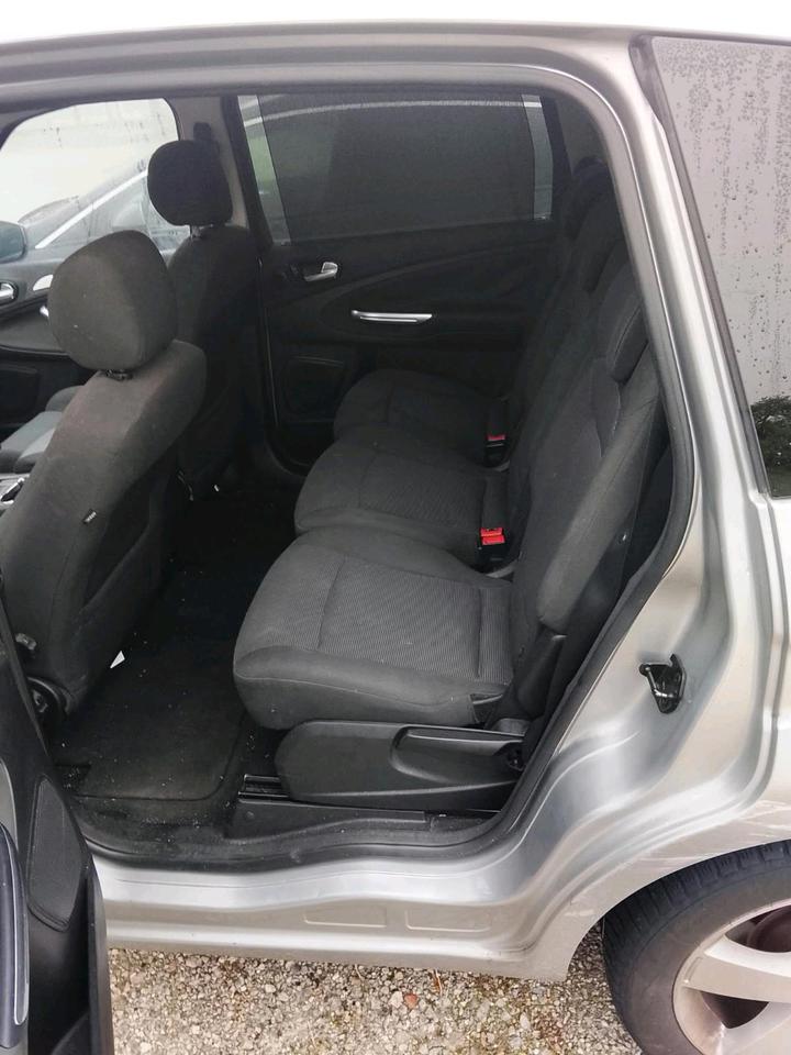 Ford S-Max 2007 — interior