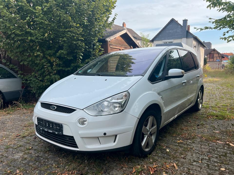 Ford S-Max 2010 — vehicle for AFU Ukraine