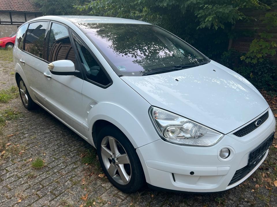 Ford S-Max 2010 — photo 7