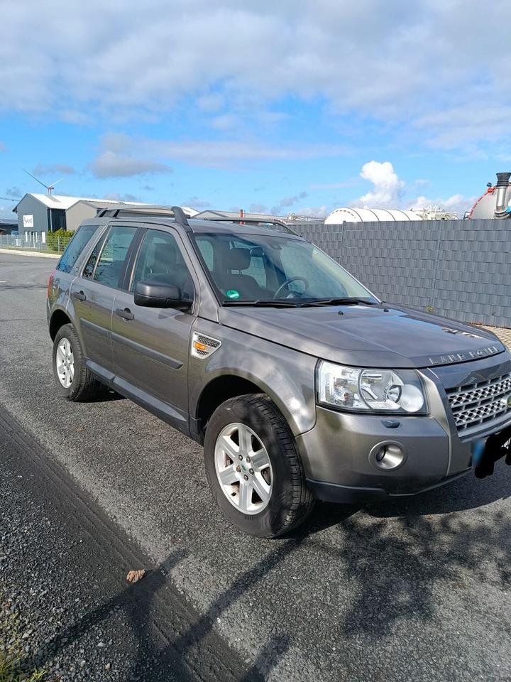 Land Rover Freelander 2008 — photo 13