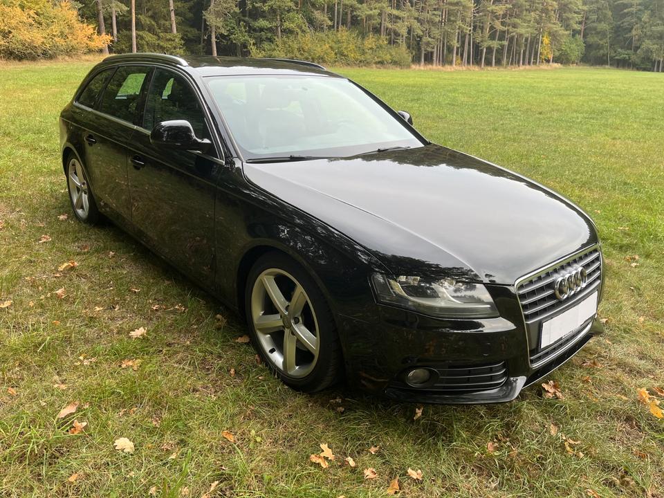 Audi A4 2008 — rear view