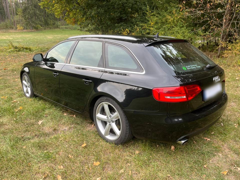 Audi A4 2008 — engine