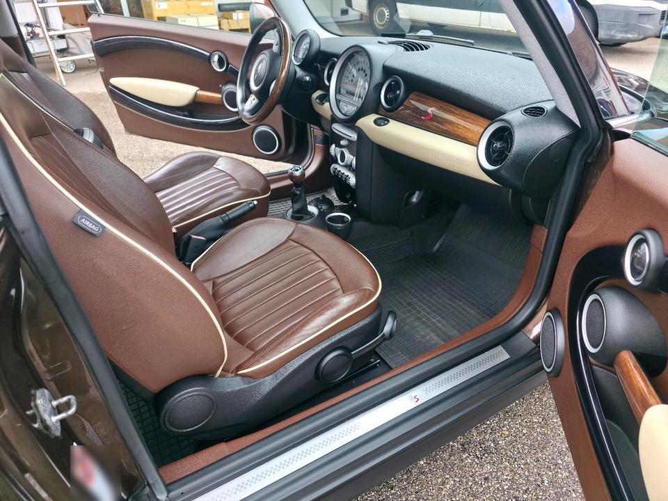 Mini Cooper S 2009 — photo 15