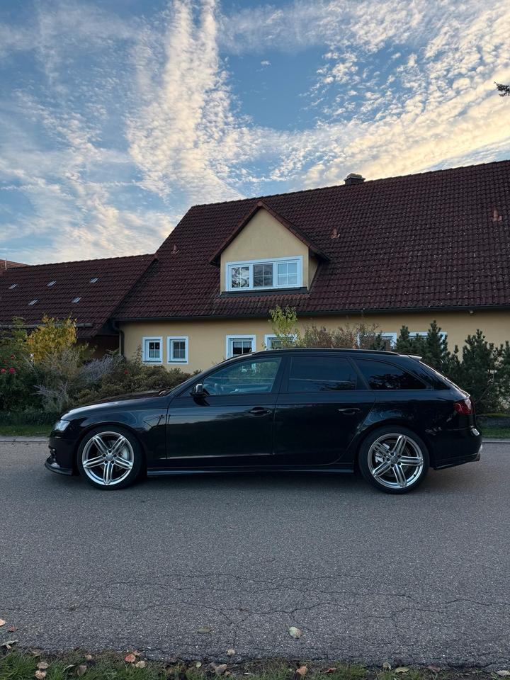 Audi A4 2010 — photo 8