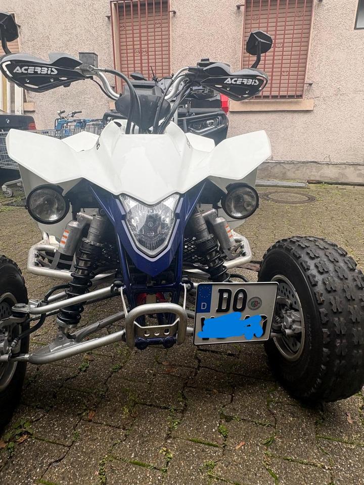 Suzuki LTZ 400 LOF. 2012 — rear view