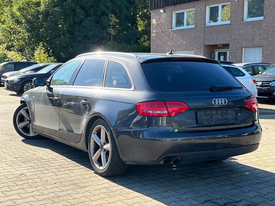 Audi A4 2010 — photo 5
