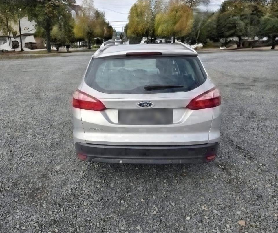 Ford Focus 2014 — engine
