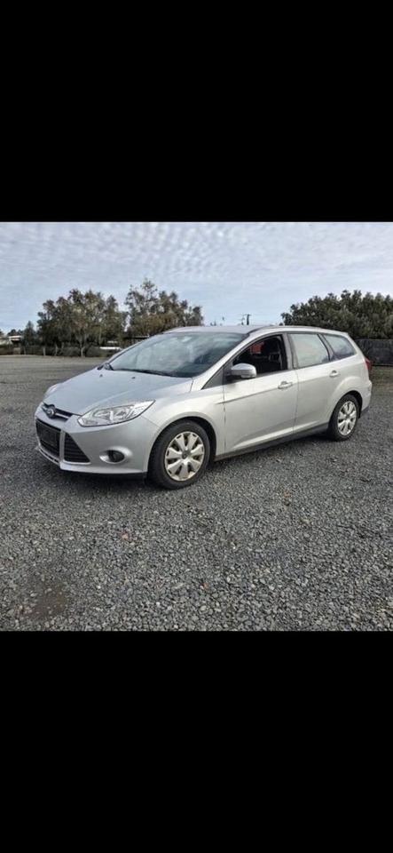 Ford Focus 2014 — photo 7