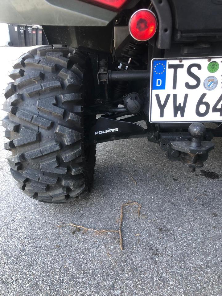 Weitere Motorräder ATV Quad Polaris Sportman 500 2012 — двигун 500 ccm