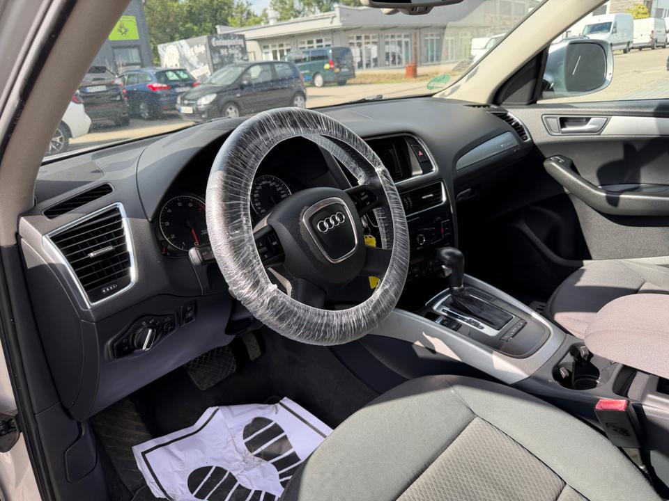 Audi Q5 2008 — photo 7