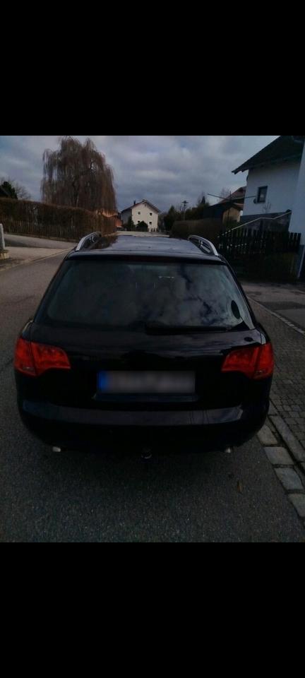Audi A4 2006 — rear view