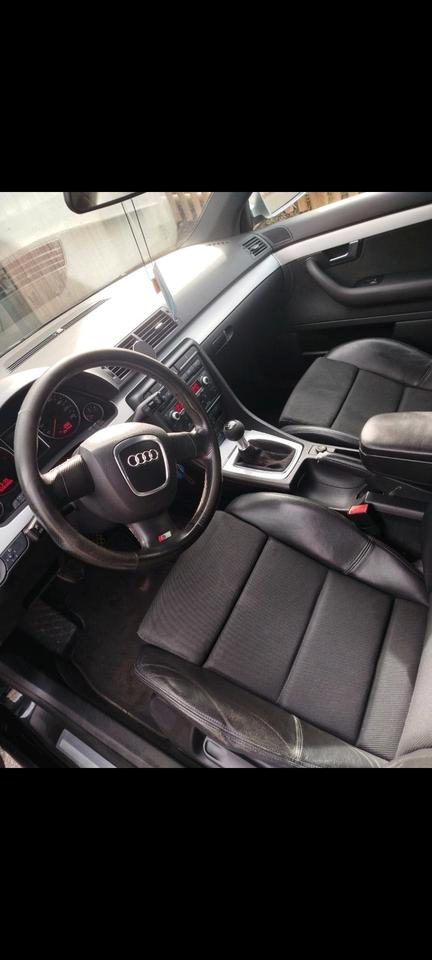 Audi A4 2006 — engine
