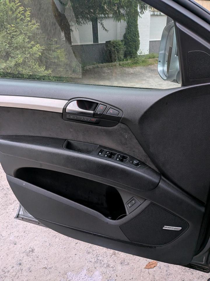 Audi Q7 2006 — photo 14