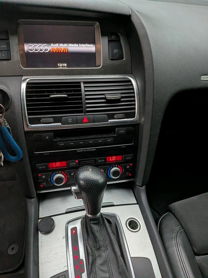 Audi Q7 2006 — photo 15