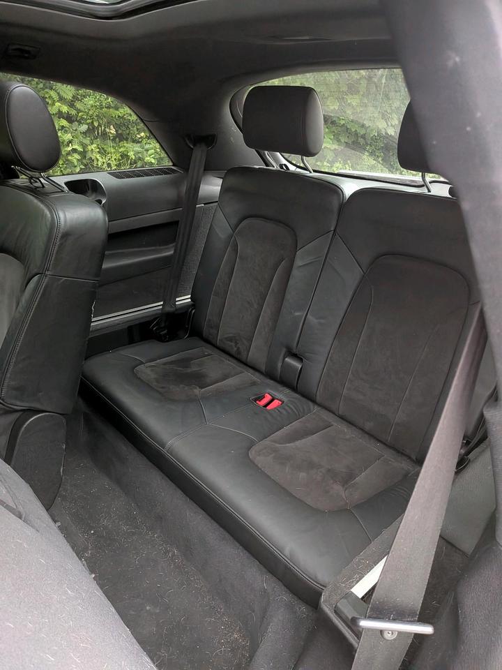 Audi Q7 2006 — photo 18