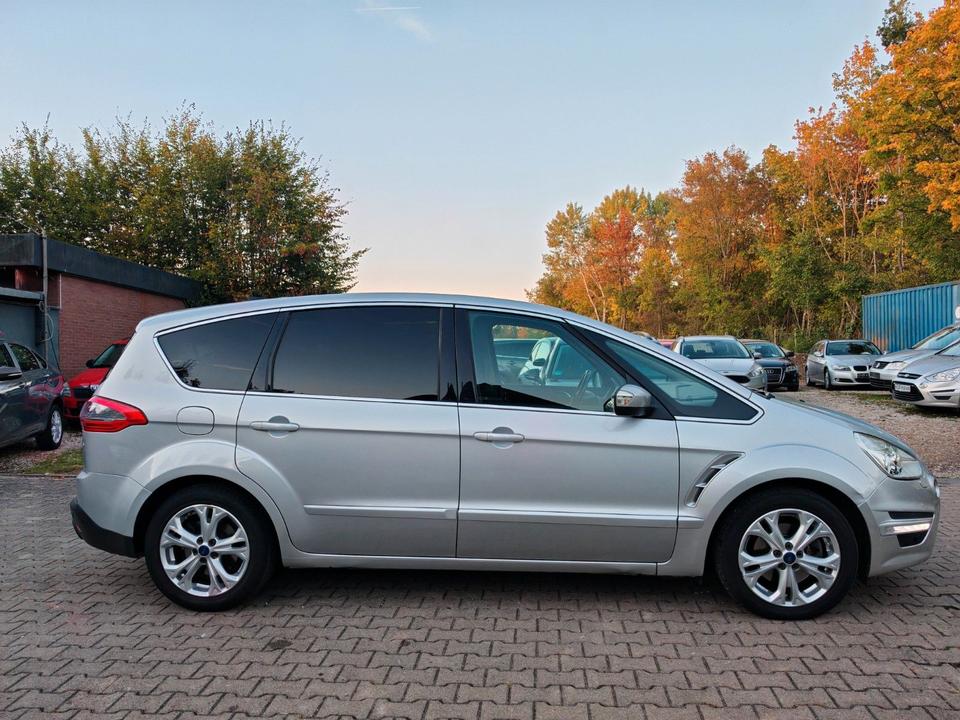 Ford S-Max 2013 — photo 12