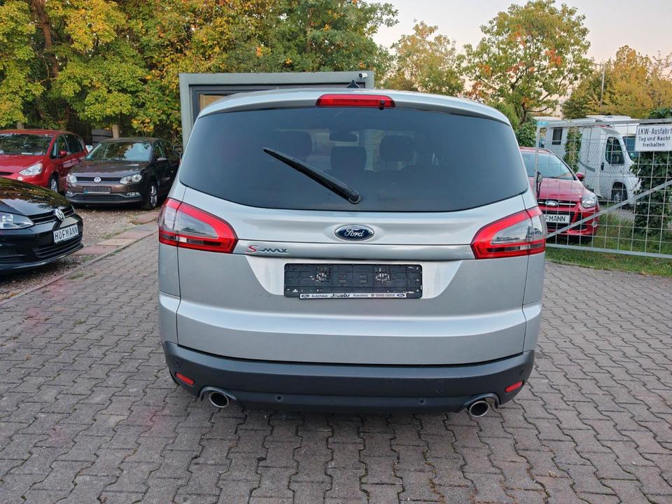 Ford S-Max 2013 — photo 13