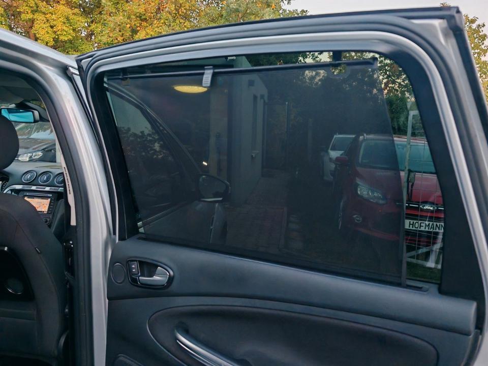 Ford S-Max 2013 — photo 21