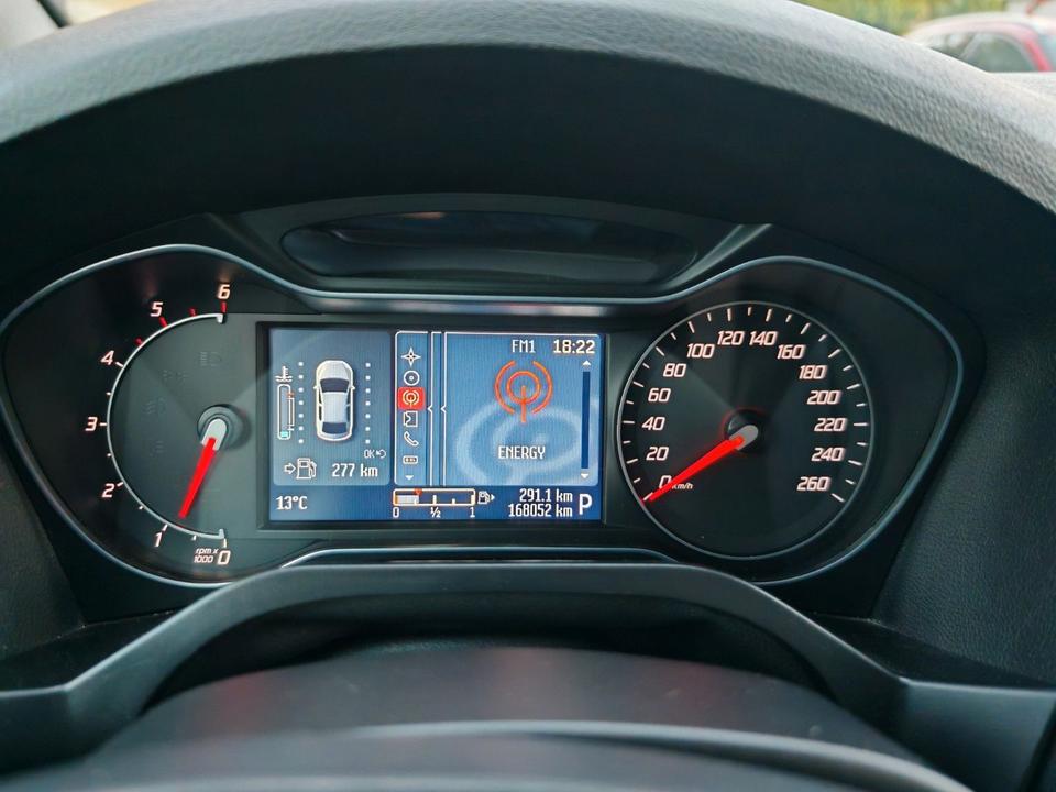 Ford S-Max 2013 — photo 33