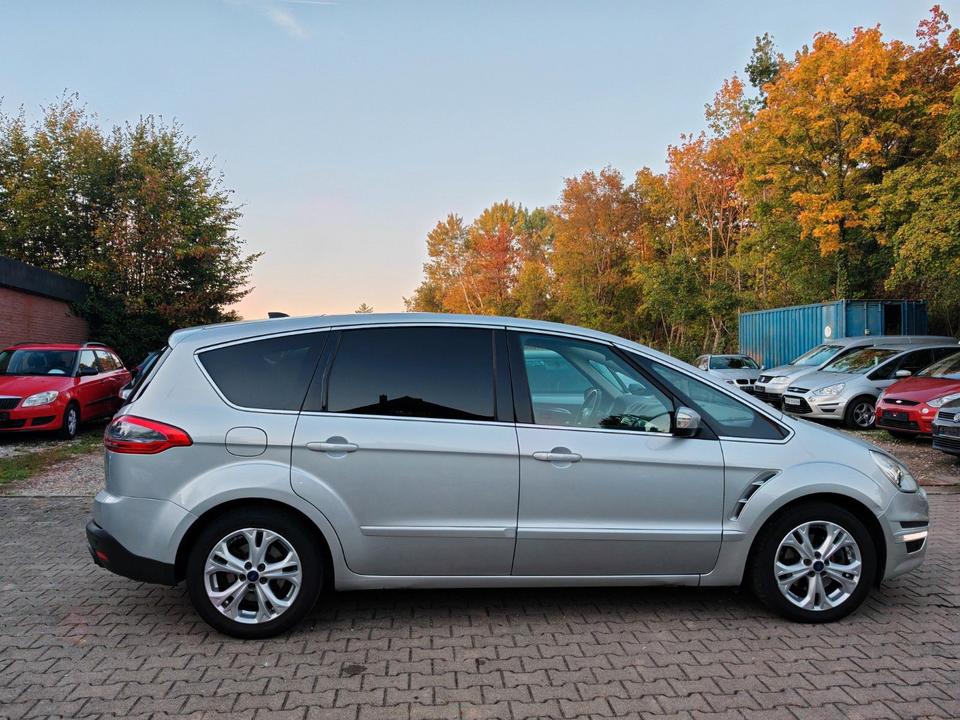 Ford S-Max 2013 — photo 38