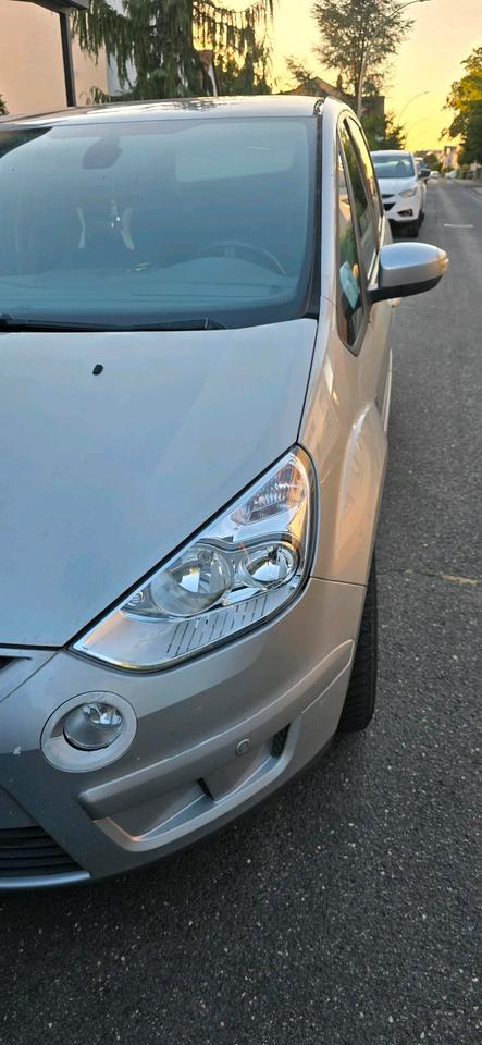 Ford S-Max 2008 — салон