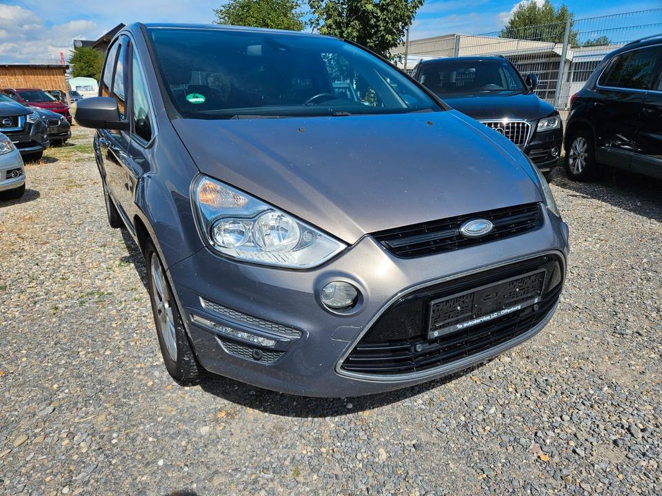 Ford S-Max 2011 — interior