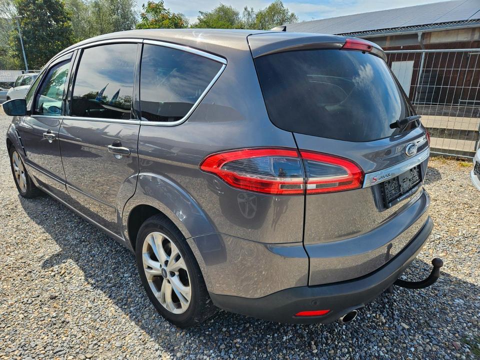 Ford S-Max 2011 — photo 5