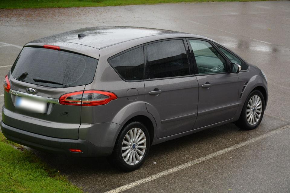 Ford S-Max, 2013