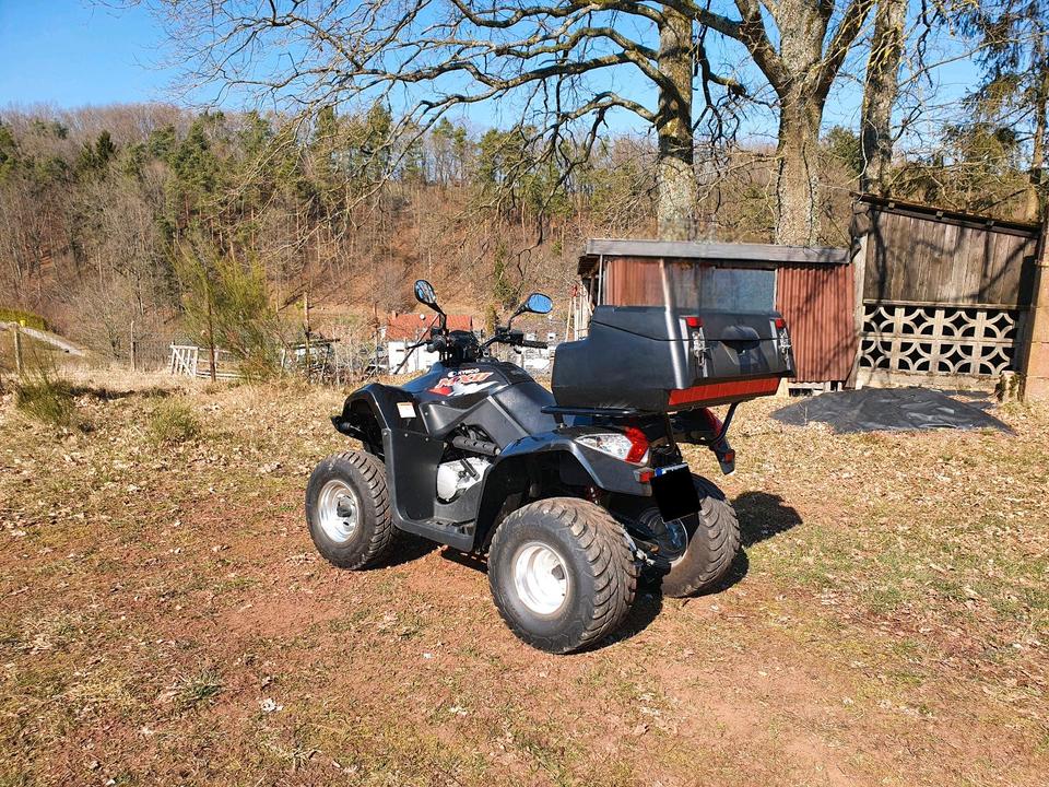 Kymco Quad ATV Kymco 2015 — interior