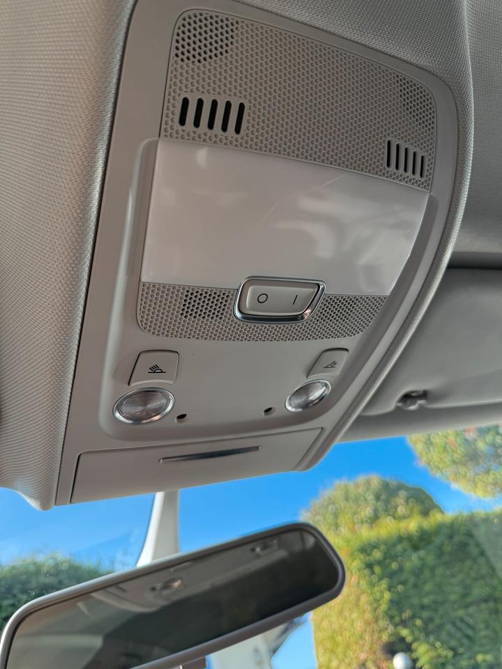 Audi A4 2013 — photo 14