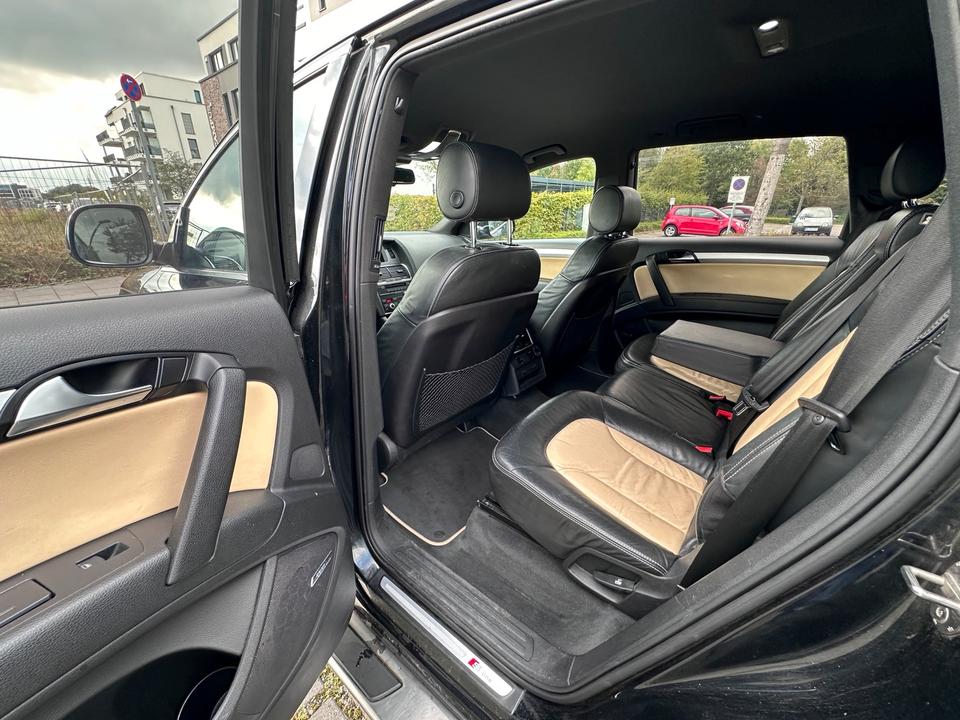 Audi Q7 2009 — photo 12