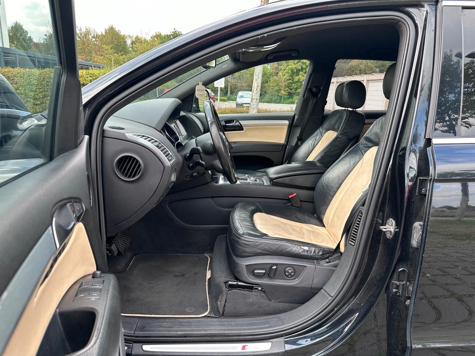 Audi Q7 2009 — photo 13