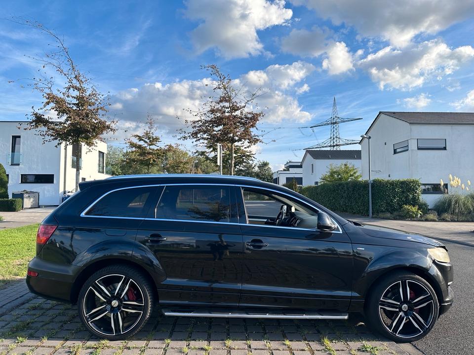Audi Q7 2009 — engine